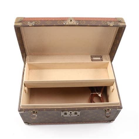 louis vuitton train case vintage.